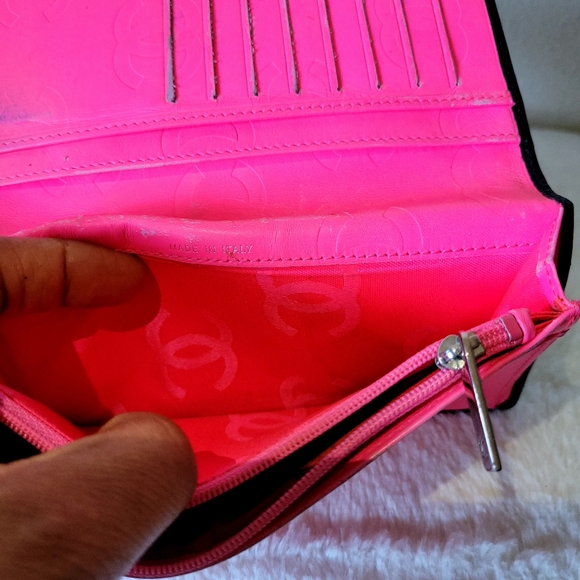 CHANEL Cambon Bifold Quilted Lambskin Long Wallet - Picture 13 of 15